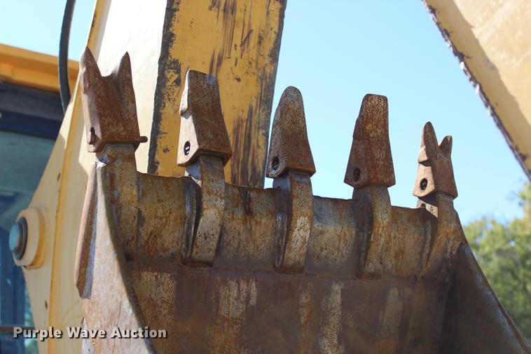 image for item BE9428 2005 John Deere 310 SG backhoe