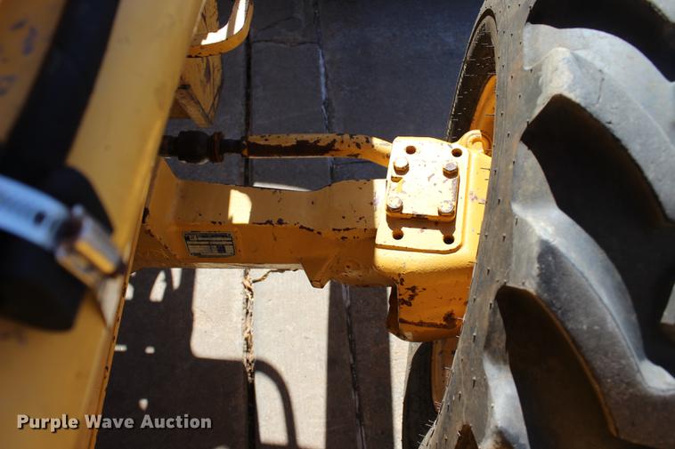 image for item BE9428 2005 John Deere 310 SG backhoe