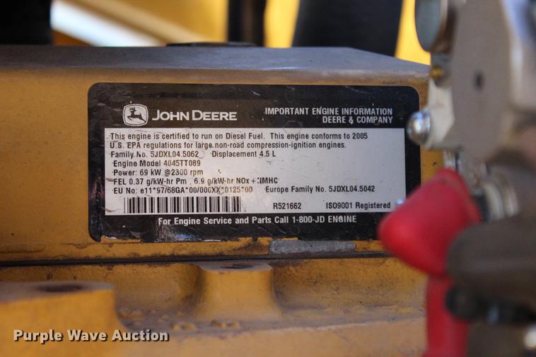 image for item BE9428 2005 John Deere 310 SG backhoe