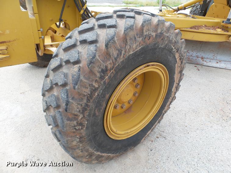 image for item BJ9934 2013 Caterpillar 140M2 motor grader