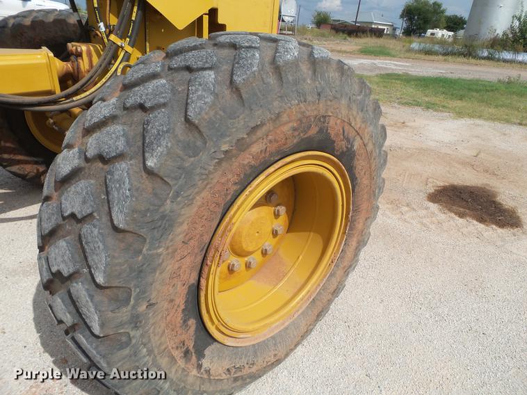 image for item BJ9934 2013 Caterpillar 140M2 motor grader