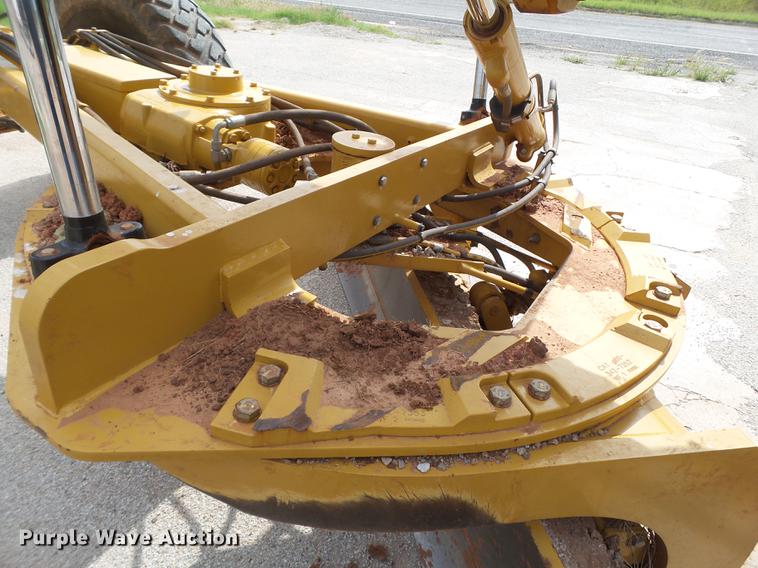 image for item BJ9934 2013 Caterpillar 140M2 motor grader