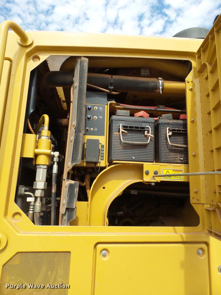 image for item BJ9934 2013 Caterpillar 140M2 motor grader