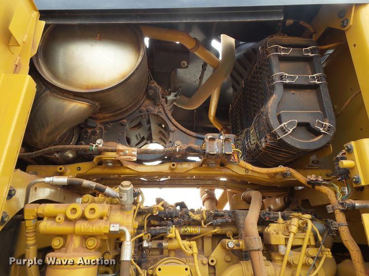 image for item BJ9934 2013 Caterpillar 140M2 motor grader