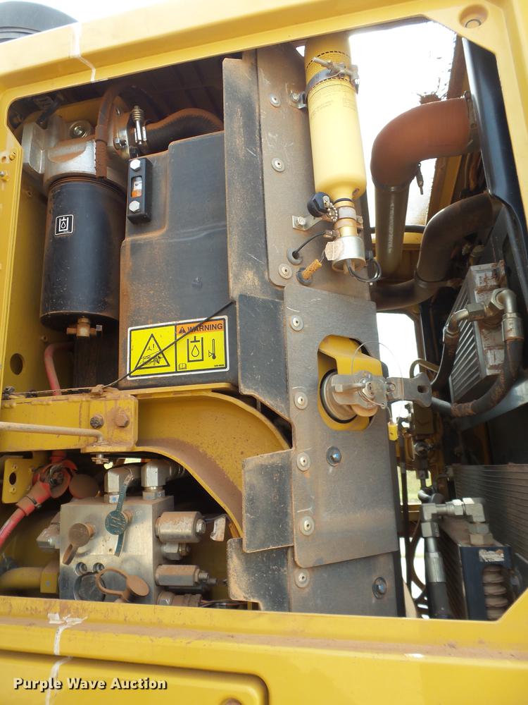 image for item BJ9934 2013 Caterpillar 140M2 motor grader