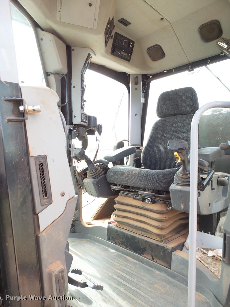 image for item BJ9934 2013 Caterpillar 140M2 motor grader