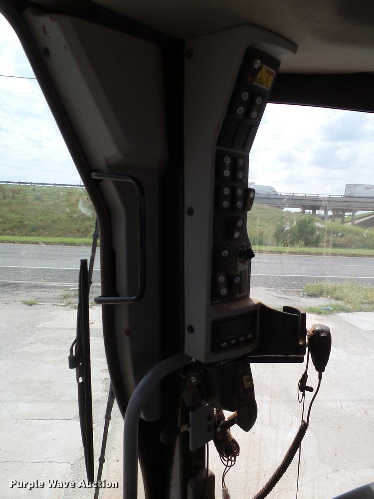 image for item BJ9934 2013 Caterpillar 140M2 motor grader