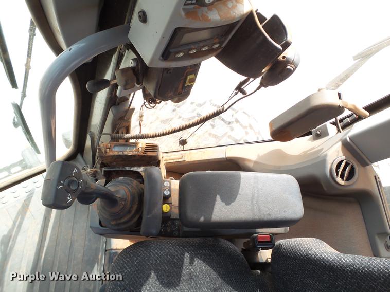 image for item BJ9934 2013 Caterpillar 140M2 motor grader