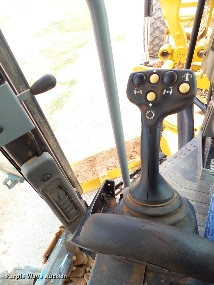 image for item BJ9934 2013 Caterpillar 140M2 motor grader