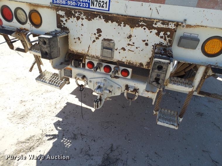 image for item BJ9951 2010 International 7300 bucket truck