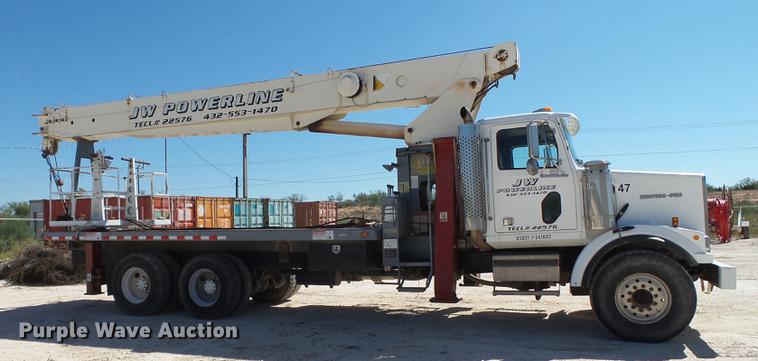 image for item BJ9952 2002 Western Star 4864FX crane truck