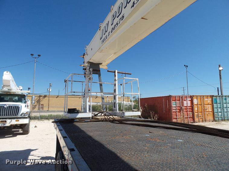 image for item BJ9952 2002 Western Star 4864FX crane truck