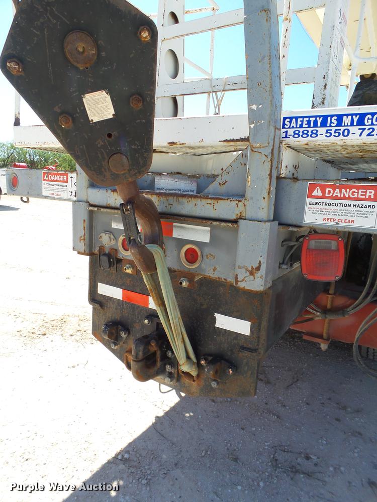 image for item BJ9952 2002 Western Star 4864FX crane truck