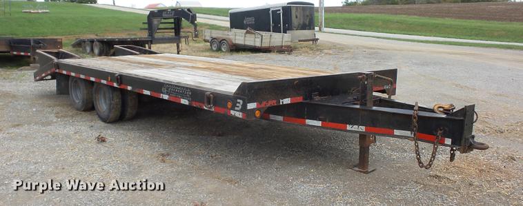 image for item BV9193 1997 Contrail Towmaster equipment trailer