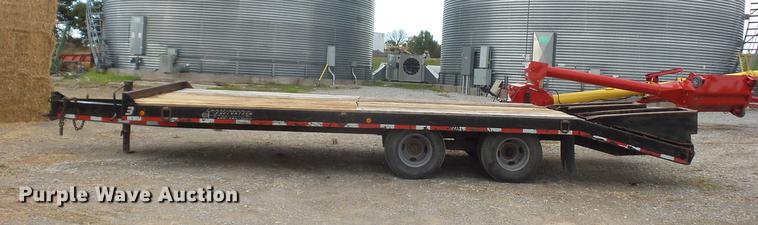 image for item BV9193 1997 Contrail Towmaster equipment trailer