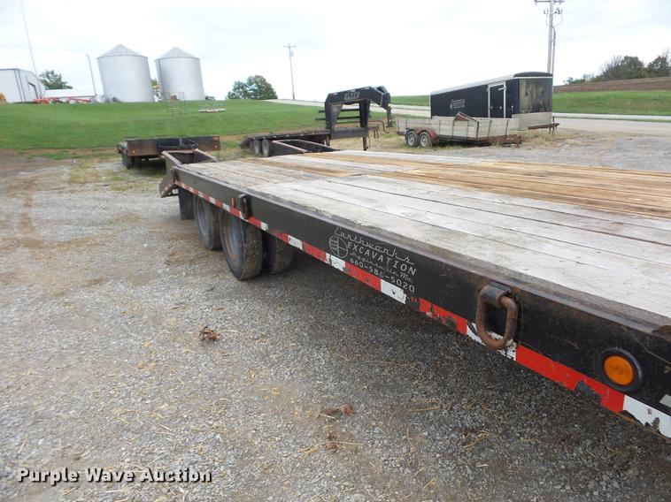 image for item BV9193 1997 Contrail Towmaster equipment trailer