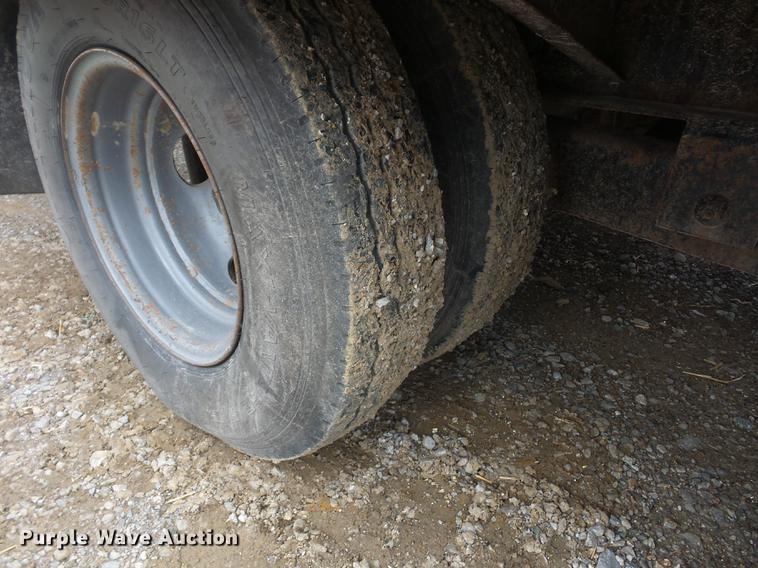 image for item BV9193 1997 Contrail Towmaster equipment trailer