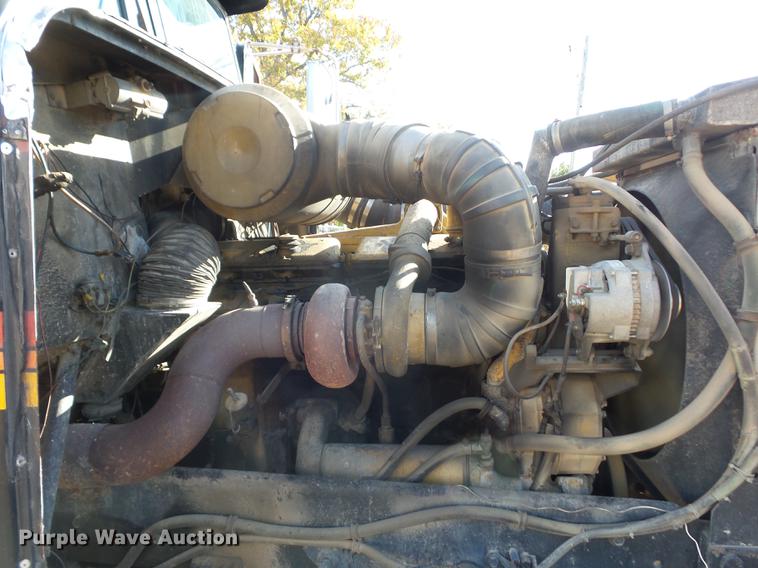 image for item BV9212 1981 Freightliner FLC dump truck