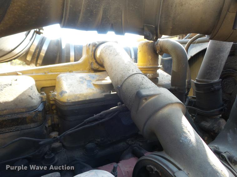 image for item BV9212 1981 Freightliner FLC dump truck