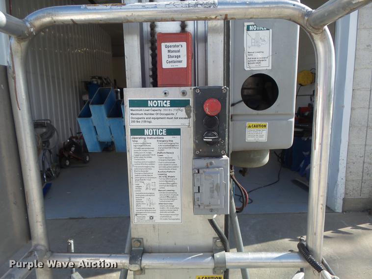 image for item CC9657 2004 Genie AWP-30S vertical lift