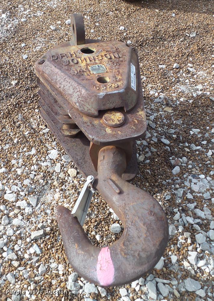 image for item CC9662 P & H four sheave pulley block