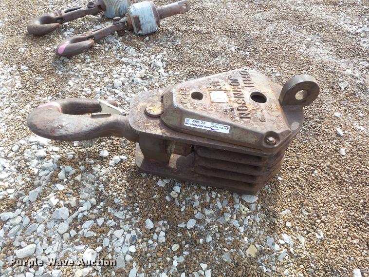 image for item CC9662 P & H four sheave pulley block