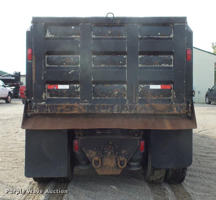 image for item DA0867 2005 Sterling A9500 dump truck