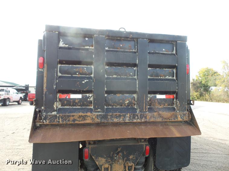 image for item DA0867 2005 Sterling A9500 dump truck