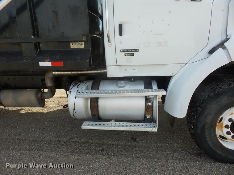 image for item DA0867 2005 Sterling A9500 dump truck