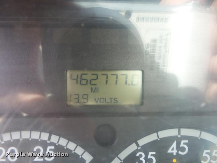 image for item DA0867 2005 Sterling A9500 dump truck