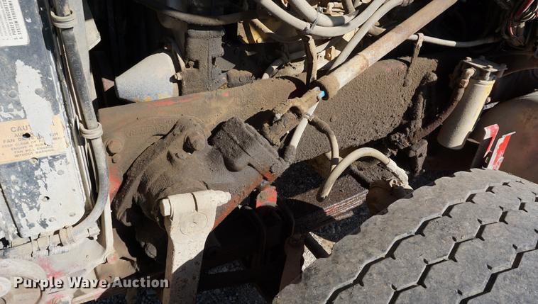 image for item DA1251 1990 Peterbilt 378 semi truck