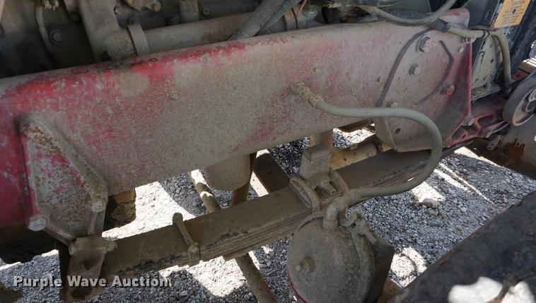 image for item DA1251 1990 Peterbilt 378 semi truck