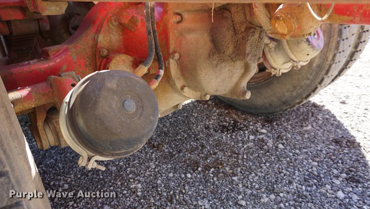 image for item DA1251 1990 Peterbilt 378 semi truck