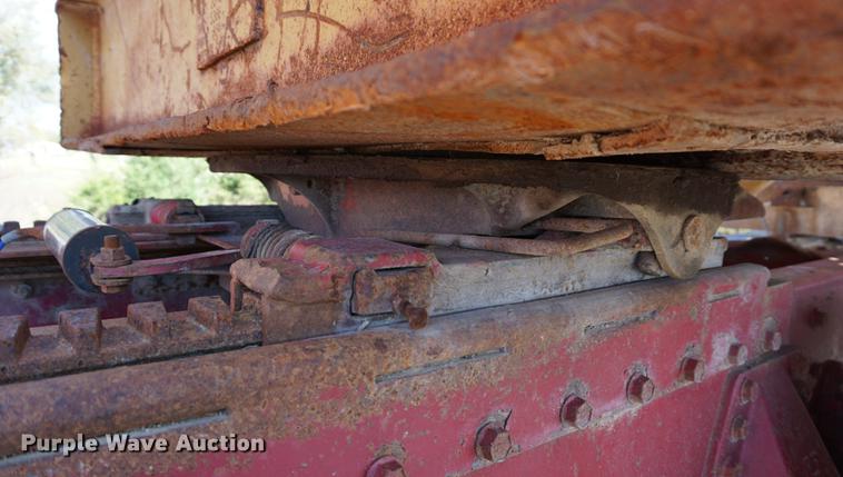 image for item DA1251 1990 Peterbilt 378 semi truck