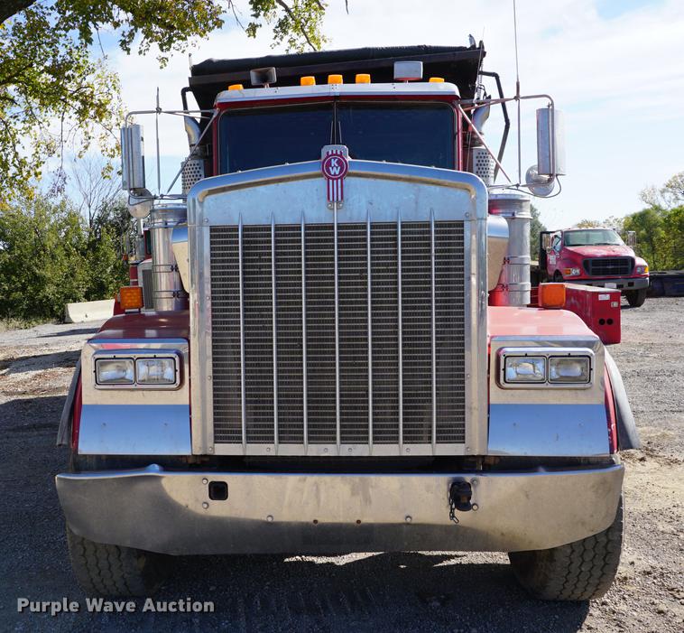 image for item DA1272 2003 Kenworth W900 dump truck