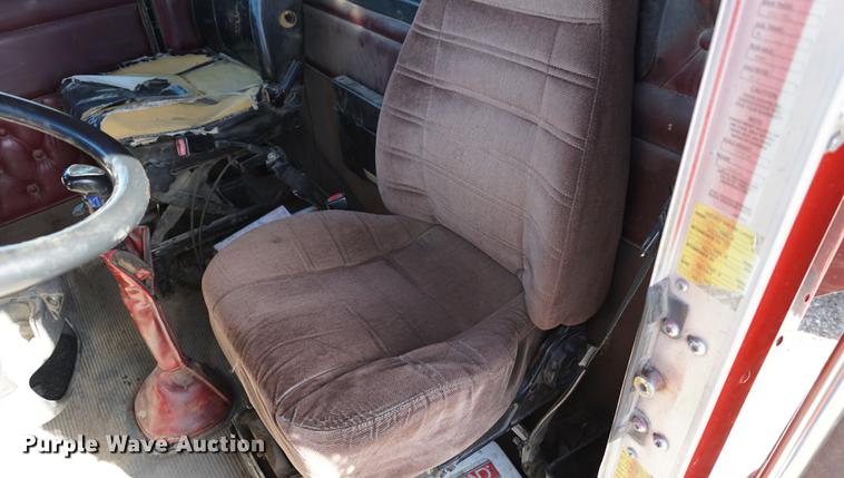 image for item DA1272 2003 Kenworth W900 dump truck