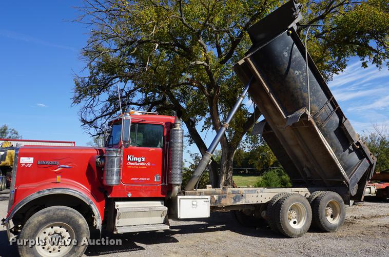 image for item DA1272 2003 Kenworth W900 dump truck