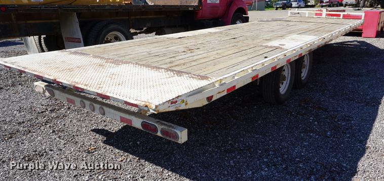 image for item DA1273 2010 PJ tilt deck equipment trailer
