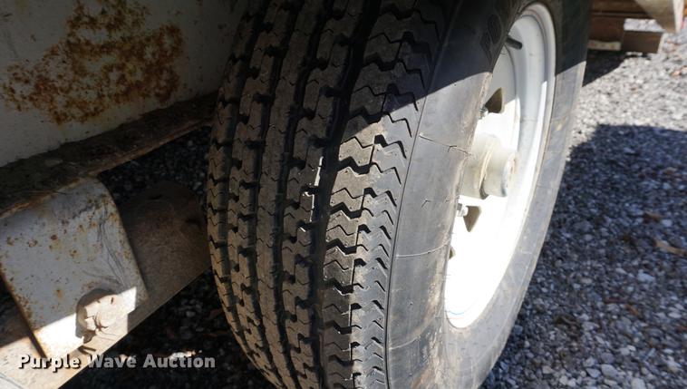 image for item DA1273 2010 PJ tilt deck equipment trailer