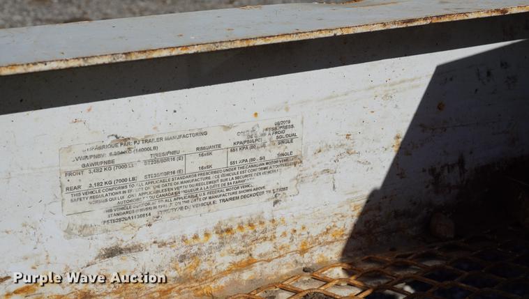 image for item DA1273 2010 PJ tilt deck equipment trailer