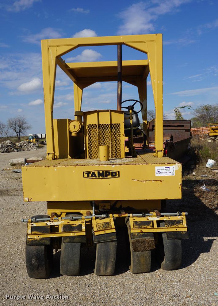 image for item DA1274 Tampo SP312 pneumatic roller