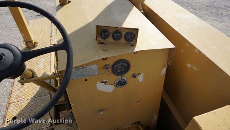 image for item DA1274 Tampo SP312 pneumatic roller