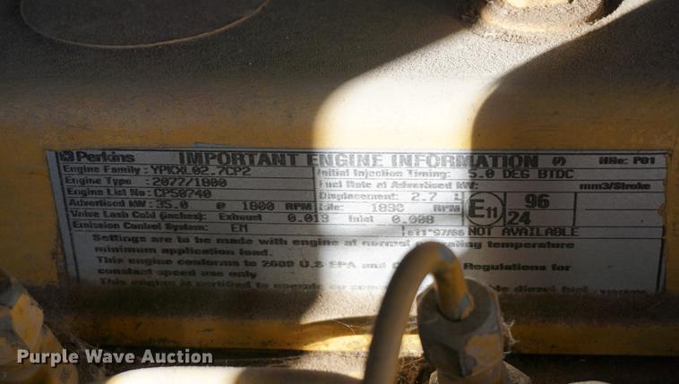 image for item DA1275 2001 Caterpillar XQ30 generator