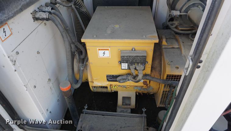 image for item DA1275 2001 Caterpillar XQ30 generator