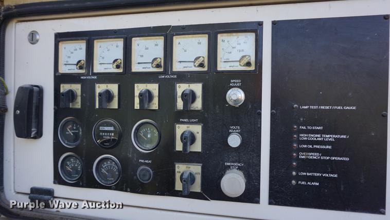 image for item DA1275 2001 Caterpillar XQ30 generator