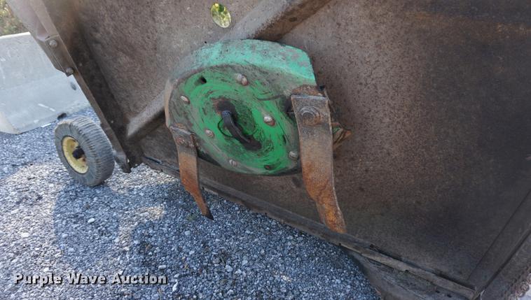 image for item DA1276 John Deere 1508 batwing mower