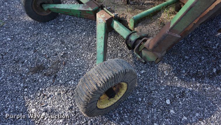 image for item DA1276 John Deere 1508 batwing mower