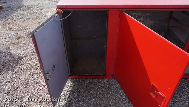 image for item DA1281 Utility truck bed