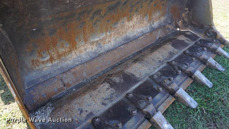 image for item DA1320 2004 Caterpillar 953C track loader