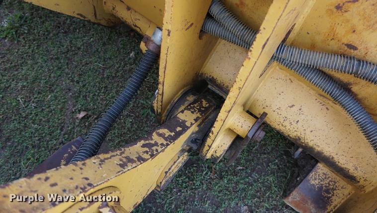 image for item DA1320 2004 Caterpillar 953C track loader